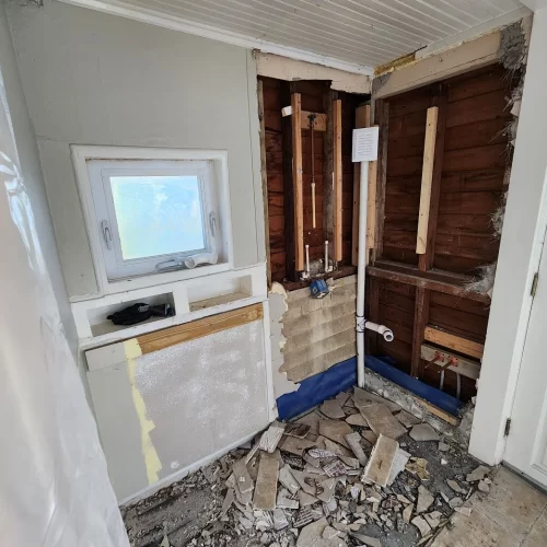 powder room during